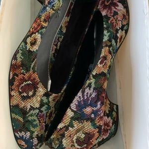 Easy Street Loafers